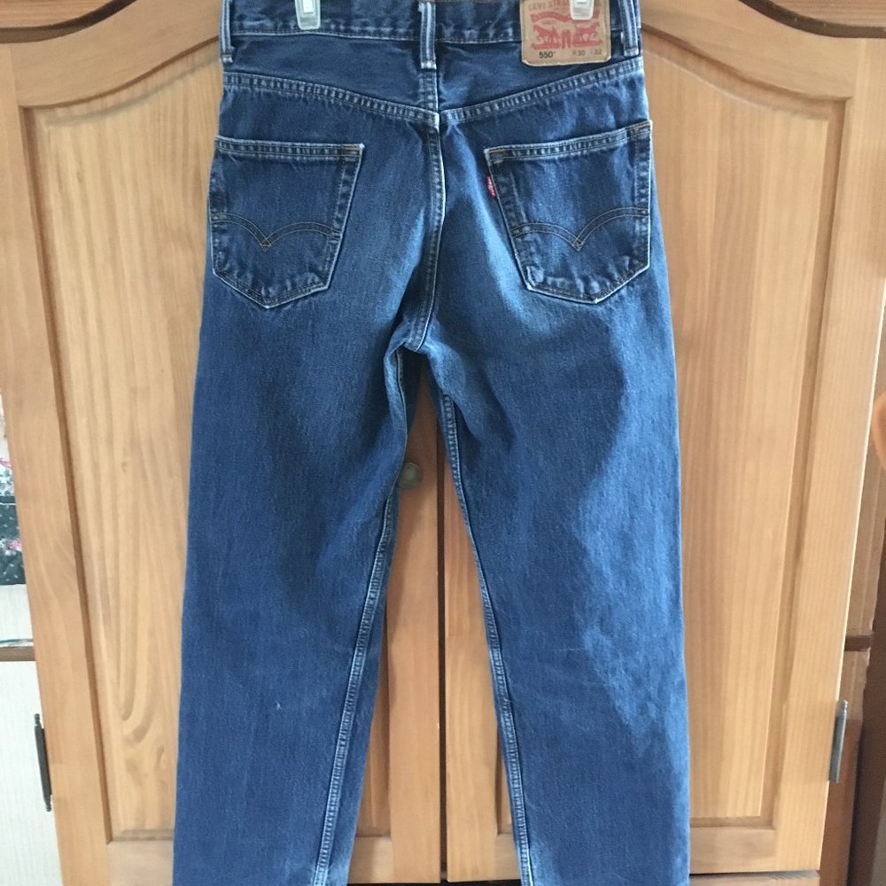 EUC LEVI 550 30 X 32 BLUE DENIM JEANS ZIP FRONT - Picture 3 of 12